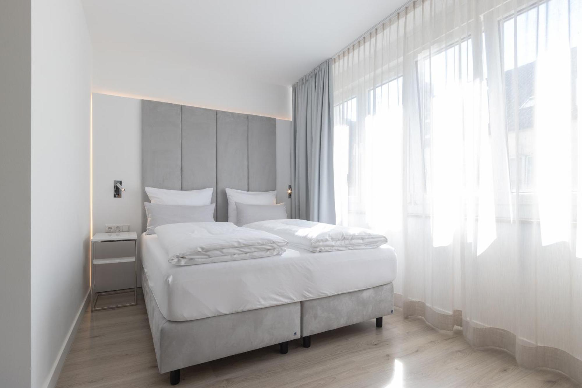 Zzzpace Smart-Hotel 크레펠트 외부 사진